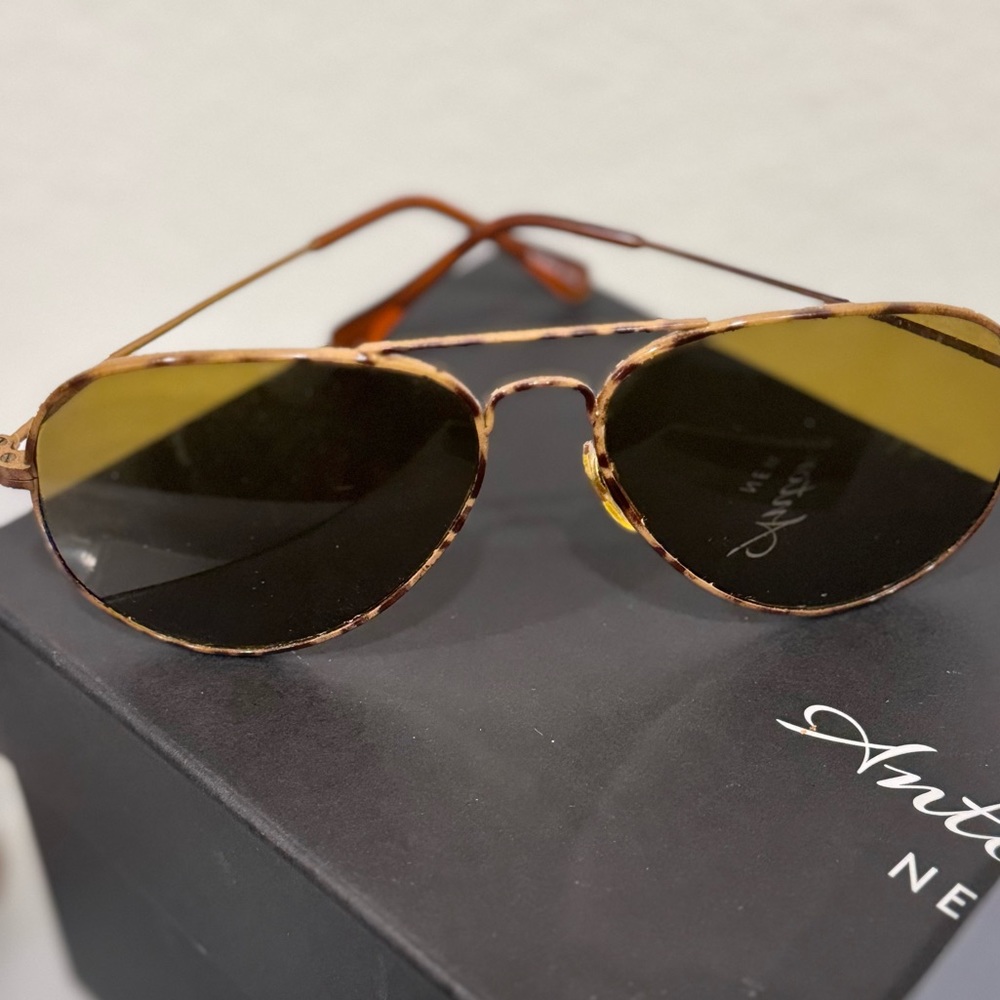 Taiwan R.O.C Vintage Aviator Sunglasses